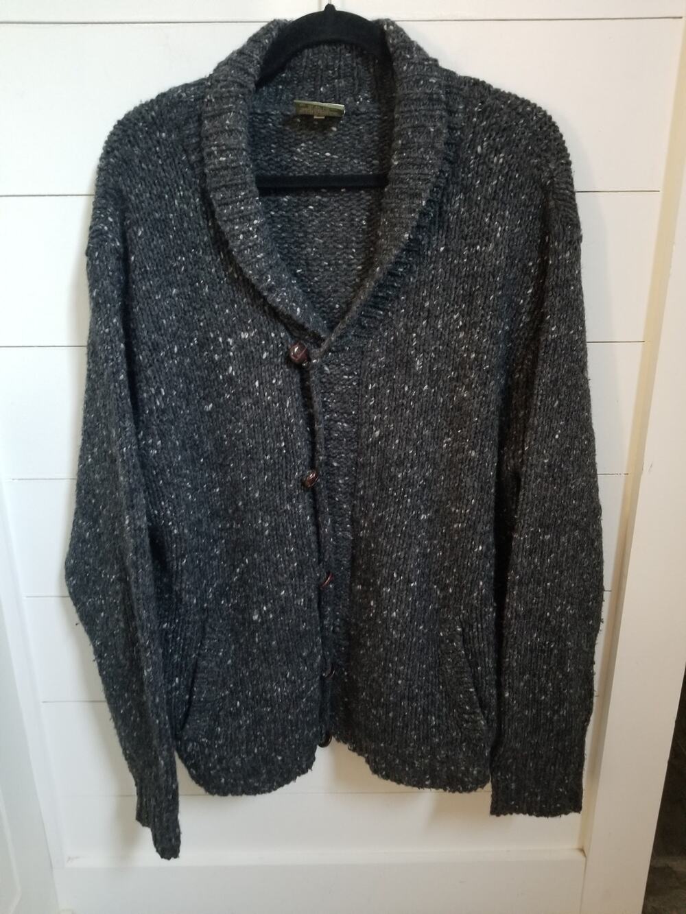 Carraig Donn Irish Wool Sweater Cardigan Gray Knit Chunky Button Front XL